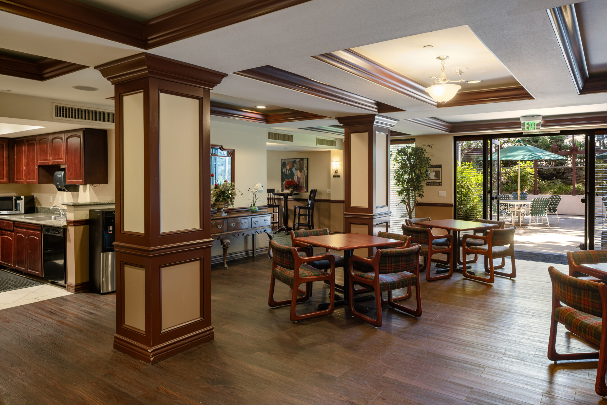 04 Community Room